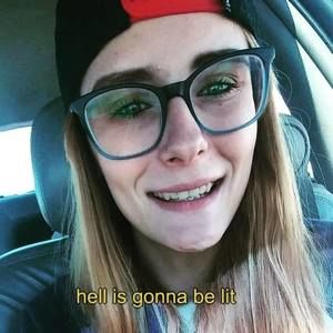 Meet your Posher, Elexis